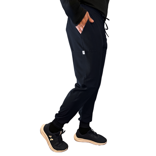 CONJUNTO HOMBRE JOGGER ANTIFLUIDO NEGRO MODELO ESPARTA