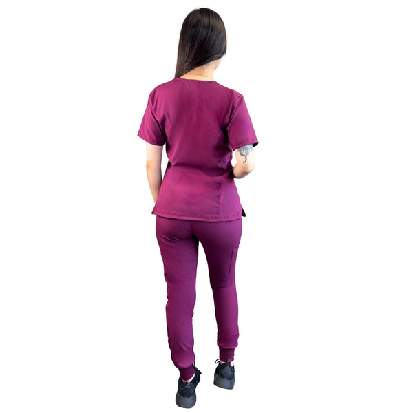Conjunto Antifluido Jogger  Burdeo Hero Esparta